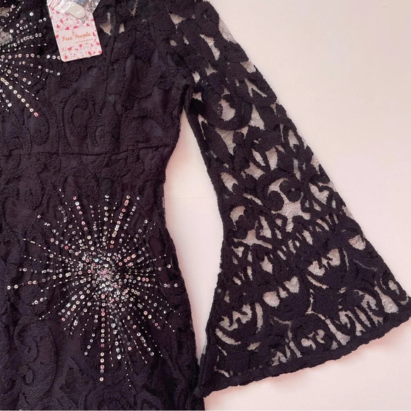 FREE PEOPLE North Star Black Lace Bell Sleeve Sequin Mini Dress Size 0 - Picture 9 of 16